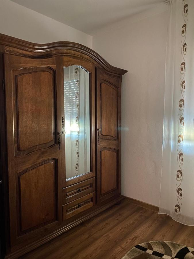 Apartamento Apartament Sunshine Orşova Exterior foto
